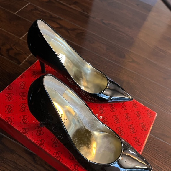 Guess heel shoes - Picture 2 of 4